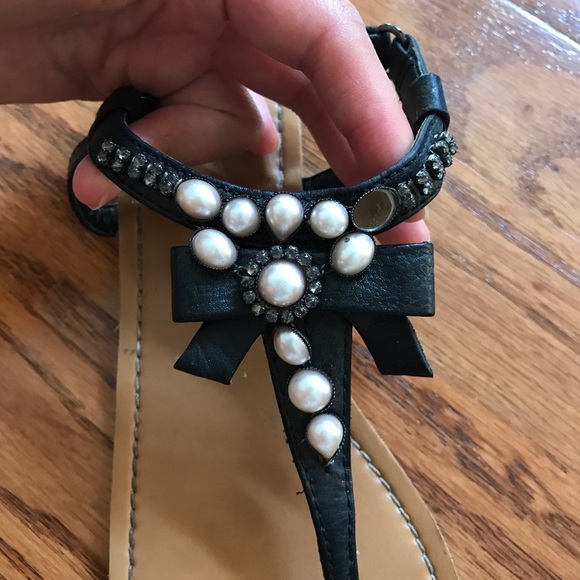 Madden Girl Pearl Sandals - Picture 4 of 6
